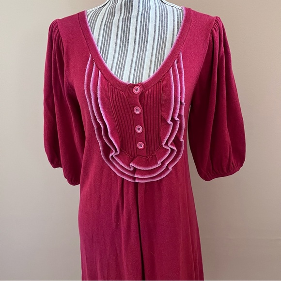 Chelsea & Violet Women’s Short Sleeve Ruffle Front Red Sweater Dress Size M - Picture 3 of 13
